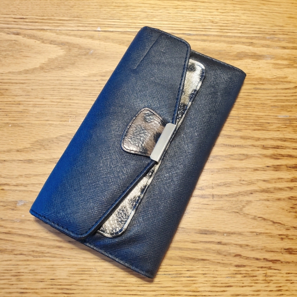Icing Black Wallet 2/20